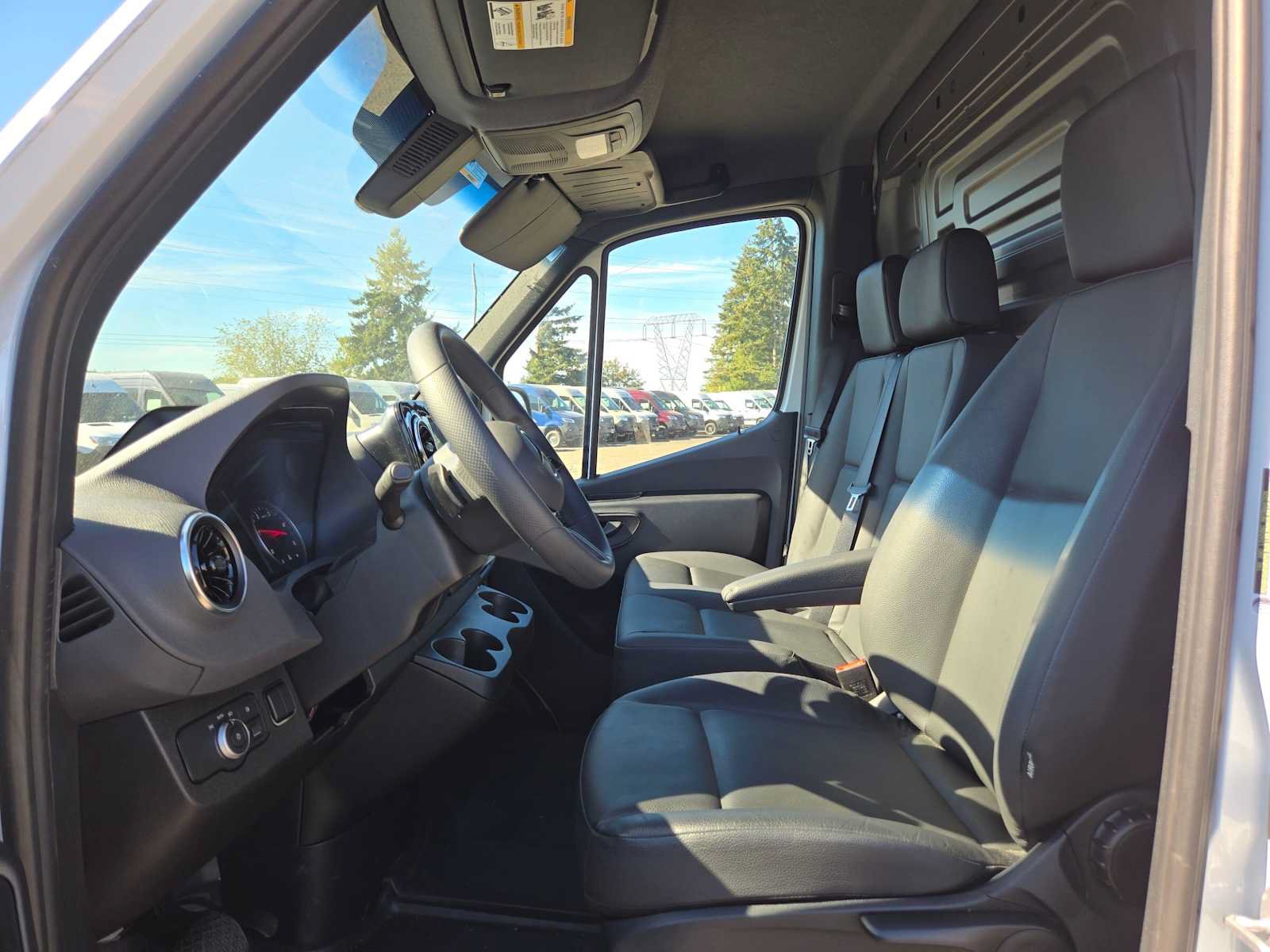 Used 2026 Mercedes-Benz Sprinter 2500 image 20