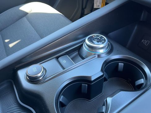 New 2026 Ford Explorer Active AWD/4WD image 16