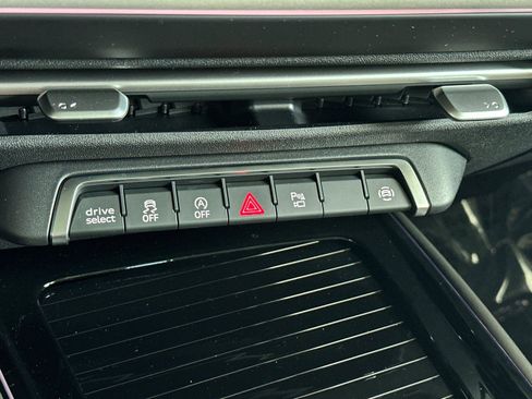 New 2026 Audi Q3 quattro 2.0T AWD/4WD image 20