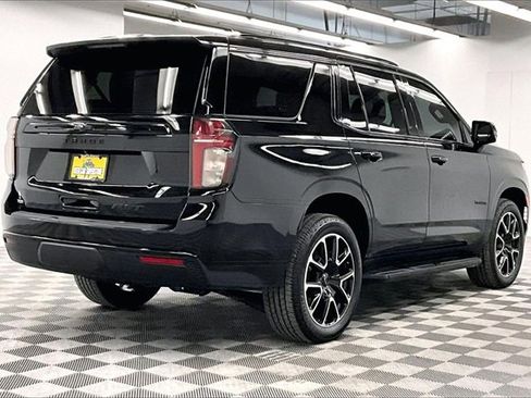 Used 2021 Chevrolet Tahoe RST w/ Luxury Package image 12