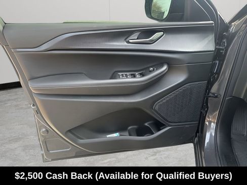 New 2025 Jeep Grand Cherokee L Laredo w/ Luxury Tech Group I RWD image 26
