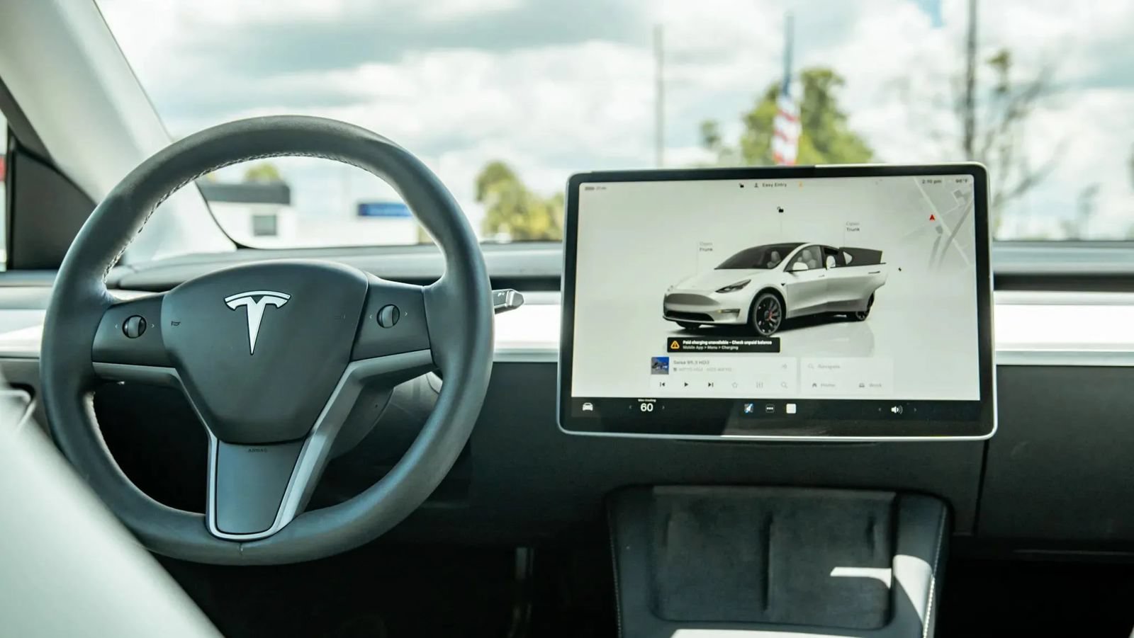 Used 2022 Tesla Model Y Performance AWD/4WD image 34