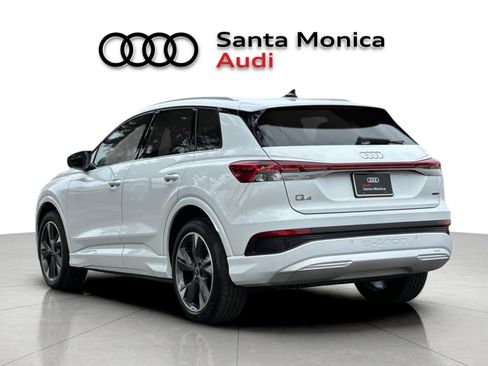 Used 2022 Audi Q4 e-tron Premium Plus w/ Premium Plus AWD/4WD image 6