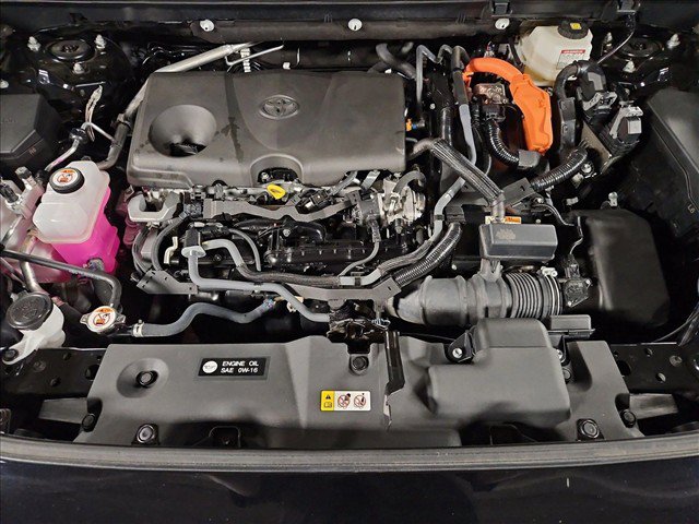 Used 2024 Toyota RAV4 XLE AWD/4WD image 21
