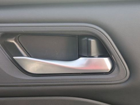 New 2026 Nissan Rogue SV FWD image 33