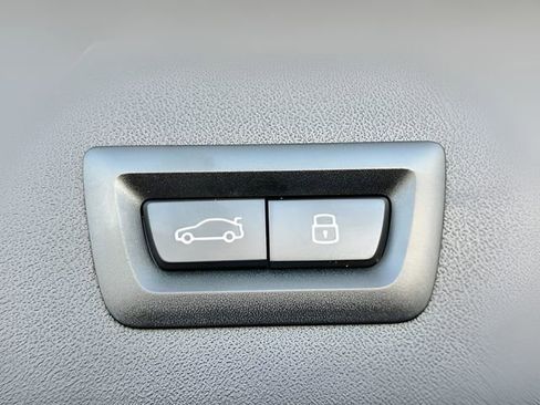 Used 2026 BMW X3 xDrive30 w/ M Sport Package image 22