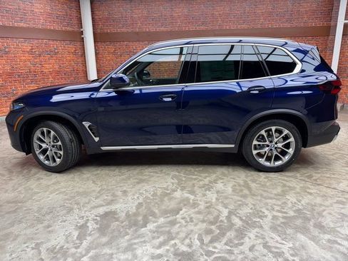Used 2026 BMW X5 xDrive40i w/ Premium Package AWD/4WD image 2