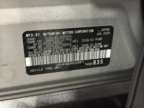 Used 2024 Mitsubishi Outlander SE image 37