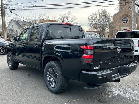 New 2026 Nissan Frontier SV w/ Tow Package AWD/4WD image 4