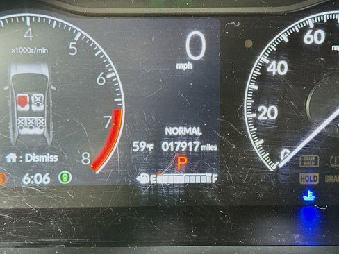 Certified 2025 Honda HR-V Sport image 9