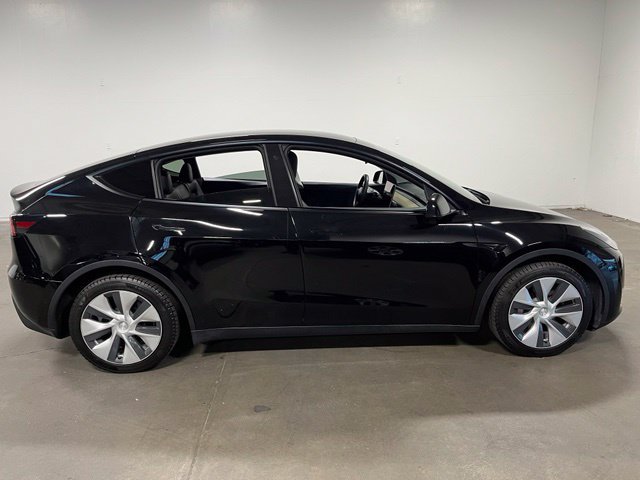 Used 2021 Tesla Model Y Long Range AWD/4WD image 2