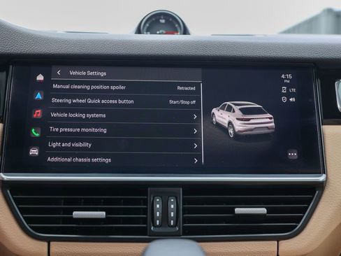 Certified 2023 Porsche Cayenne Platinum Edition AWD/4WD image 46