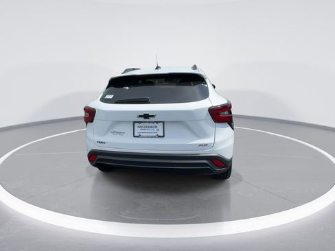 New 2026 Chevrolet Trax RS w/ Driver Confidence Package image 7