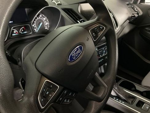 Used 2017 Ford Escape SE w/ Equipment Group 201A image 20