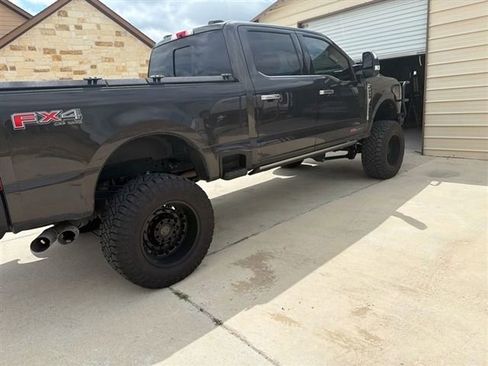 Used 2025 Ford F250 King Ranch w/ Chrome Package AWD/4WD image 4