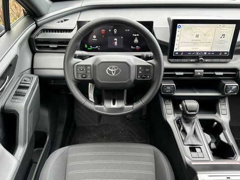 New 2026 Toyota RAV4 SE AWD/4WD image 15