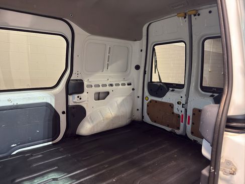 Used 2013 Ford Transit Connect XLT FWD image 23
