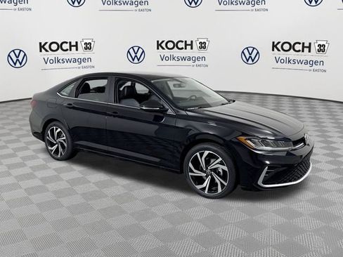 New 2026 Volkswagen Jetta SEL image 2