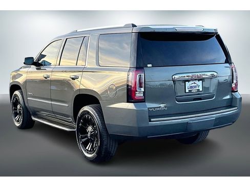 Used 2017 GMC Yukon Denali w/ Open Road Package image 4