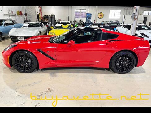 Used 2015 Chevrolet Corvette Stingray Coupe image 6