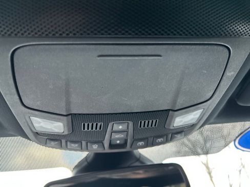 Used 2023 Ford Edge ST-Line w/ Class II Trailer Tow Package image 36