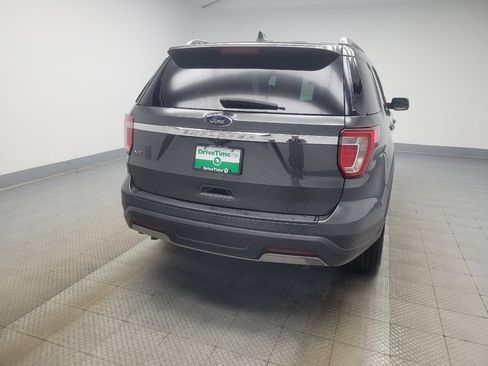 Used 2019 Ford Explorer XLT FWD image 7