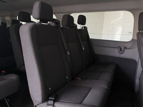 Used 2016 Ford Transit 350 XL image 17