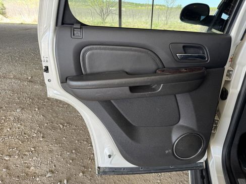 Used 2012 GMC Yukon Denali image 27