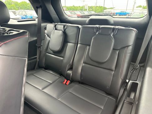Used 2025 Ford Explorer ST-Line w/ Premium Package RWD image 25