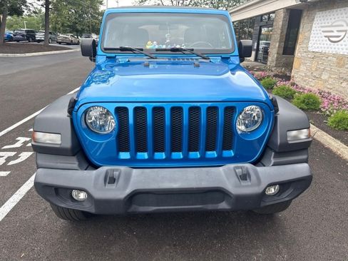 Used 2021 Jeep Wrangler Unlimited Sport AWD/4WD image 3