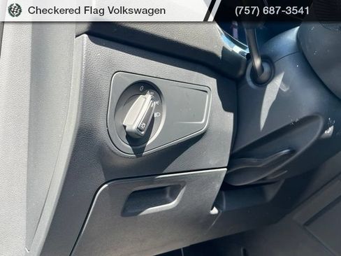 Used 2024 Volkswagen Tiguan SE R-Line AWD/4WD image 17
