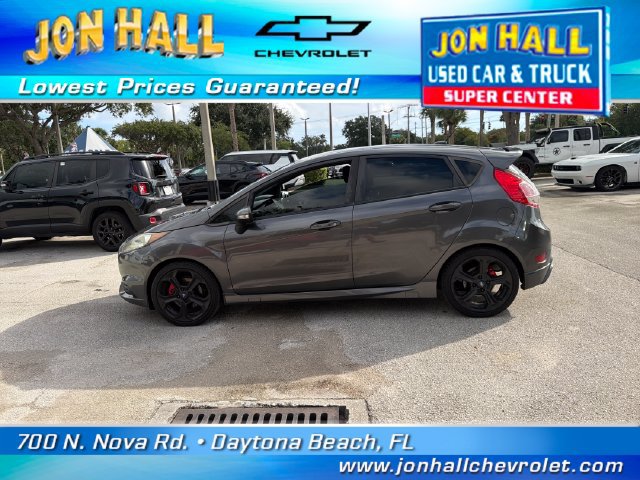 Used 2017 Ford Fiesta ST FWD image 4