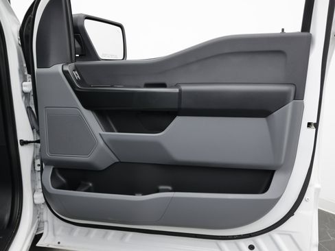 Used 2024 Ford F150 XL RWD image 31