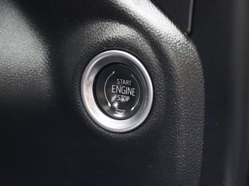 Used 2020 GMC Sierra 1500 AT4 w/ AT4 Premium Package AWD/4WD image 28