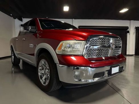 Used 2014 RAM 1500 Laramie RWD image 3