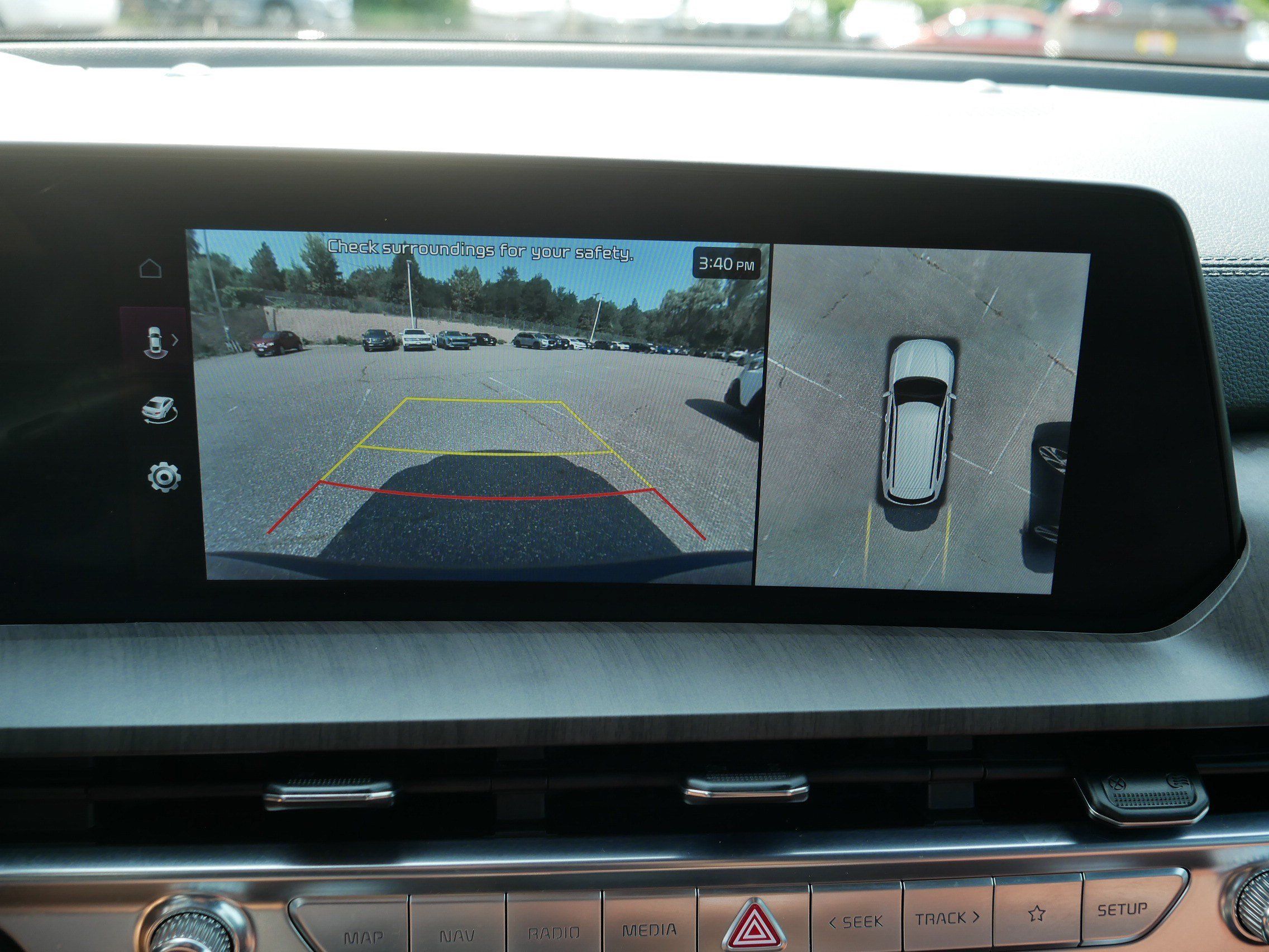 Certified 2024 Kia Telluride SX w/ Towing Package AWD/4WD image 25