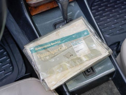 Used 1986 Mercedes-Benz 560 SL image 47