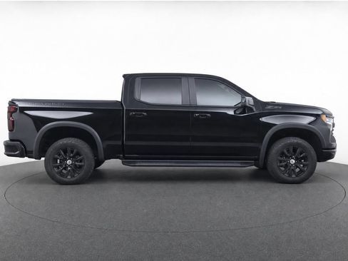 Used 2024 Chevrolet Silverado 1500 RST w/ Convenience Package II AWD/4WD image 8