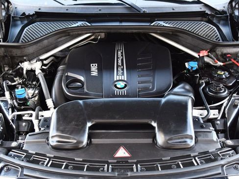 Used 2014 BMW X5 xDrive35d image 66