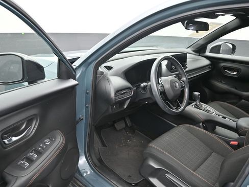 Used 2024 Honda HR-V Sport image 10