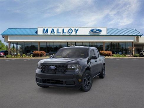 New 2025 Ford Maverick XLT image 2