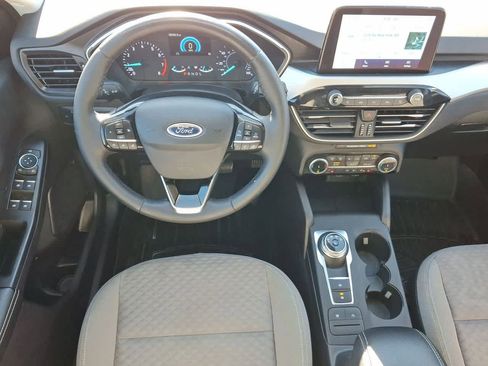 Used 2022 Ford Escape SE w/ Convenience Package image 27