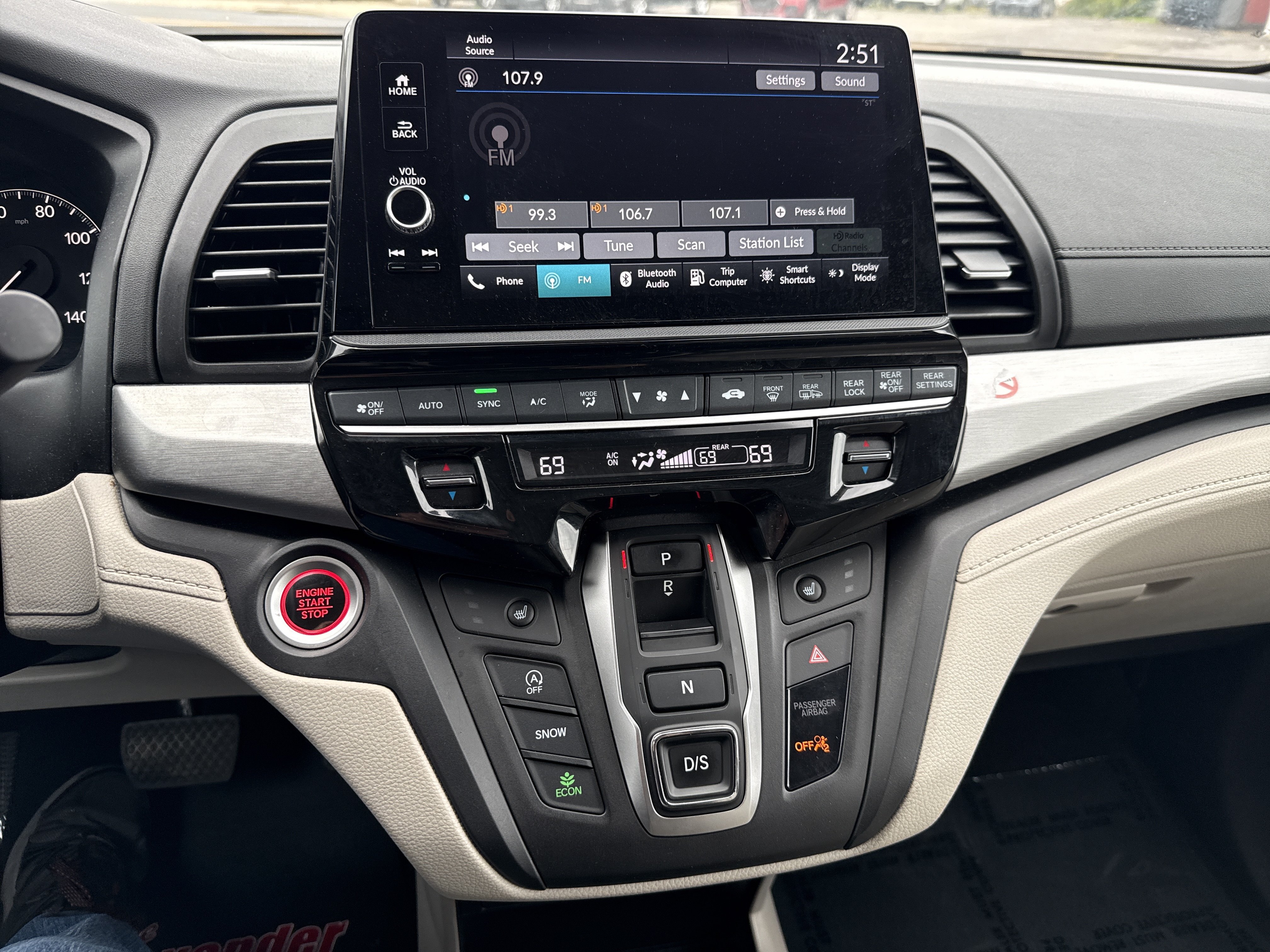 Used 2025 Honda Odyssey EX-L image 25