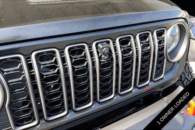 Certified 2024 Jeep Gladiator Mojave AWD/4WD image 29
