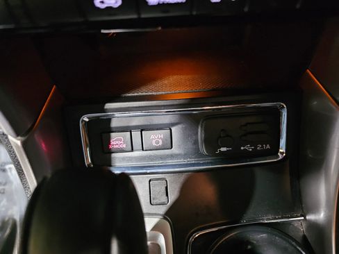 Used 2021 Subaru Ascent Premium w/ Sport Package image 15