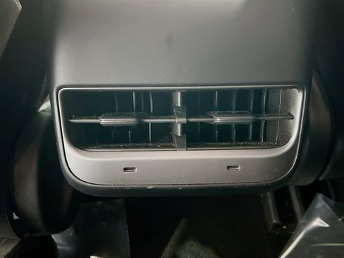 Used 2021 Tesla Model 3 Standard Range Plus RWD image 18