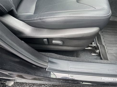Certified 2022 Subaru Forester Touring w/ Popular Package #3 image 35