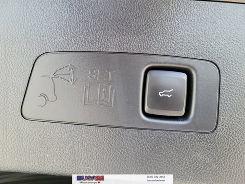 Used 2020 Lincoln Corsair FWD w/ Premium Package image 8