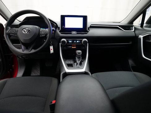 Used 2023 Toyota RAV4 LE image 5