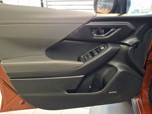 Certified 2025 Subaru Crosstrek 2.5i Limited w/ Popular Package #4A image 11